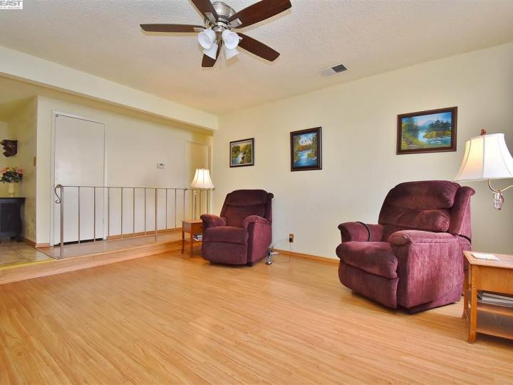 34256 Thornhill Pl, Fremont, CA | Northgate. Photo 7 of 32