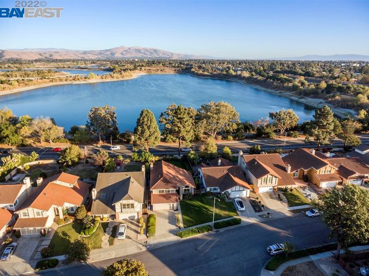 35668 Goldsmith Dr, Fremont, CA | Mission Lakes. Photo 53 of 55
