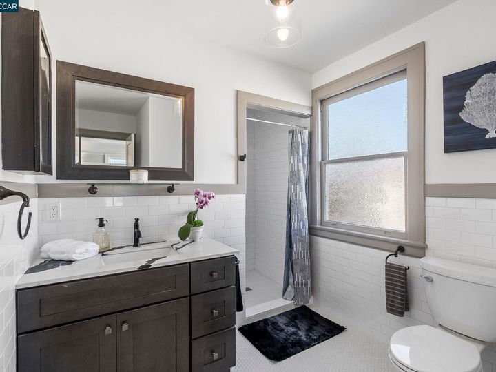 3615 Clement St, San Francisco, CA | Outer Richmond. Photo 20 of 60
