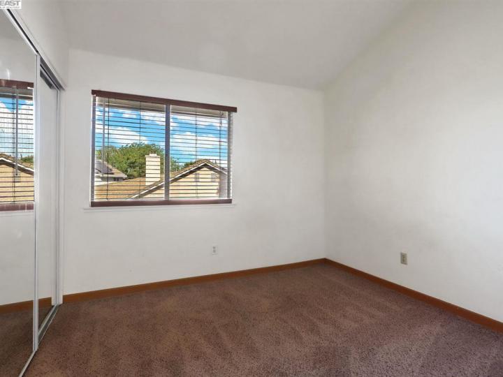 370 Jaeger St, Tracy, CA | Central Tracy. Photo 22 of 36