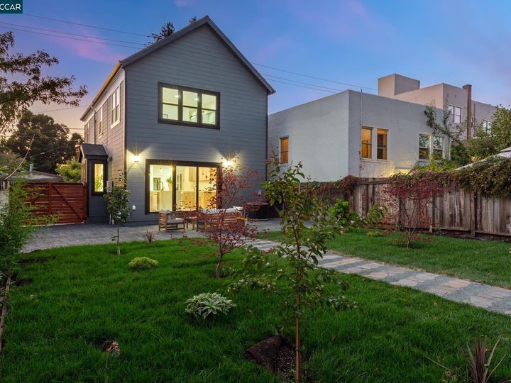 3920 Webster St, Oakland, CA | Lower Temescal. Photo 33 of 35