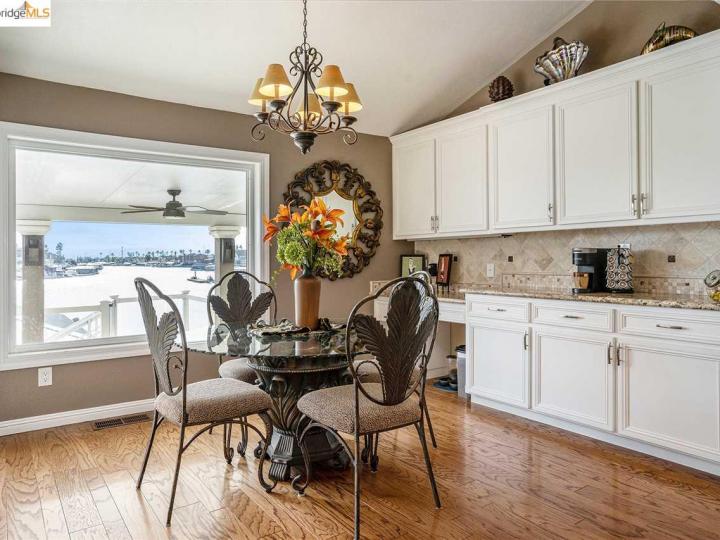 4148 Beacon Pl, Discovery Bay, CA | Delta Waterfront Access. Photo 16 of 40