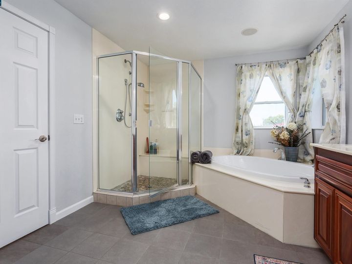 4236 Brentwood Cir, Concord, CA | Crestwood. Photo 24 of 34