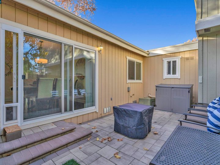 4257 Armand Dr, Concord, CA, 94521 Townhouse. Photo 16 of 22