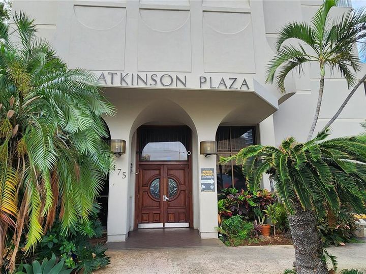 Atkinson Plaza condo #1807. Photo 17 of 20
