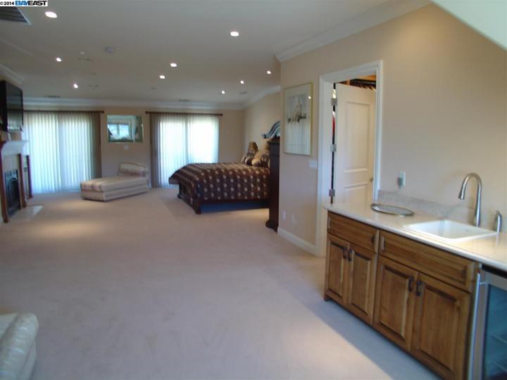 5230 Club House Dr, Pleasanton, CA | Country. Photo 12 of 18