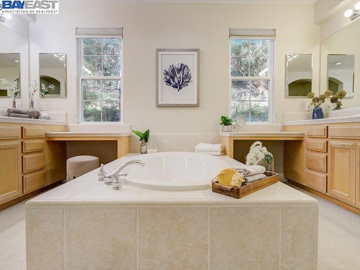 5252 Hiddencrest Ct, Concord, CA | Crystal Ranch. Photo 24 of 51