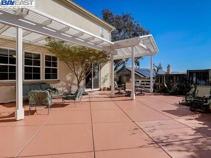5252 Hiddencrest Ct, Concord, CA | Crystal Ranch. Photo 42 of 51