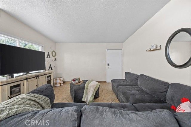 531 Fairview Rd, Bakersfield, CA | . Photo 19 of 45