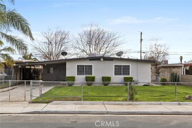 531 Fairview Rd, Bakersfield, CA | . Photo 3 of 45