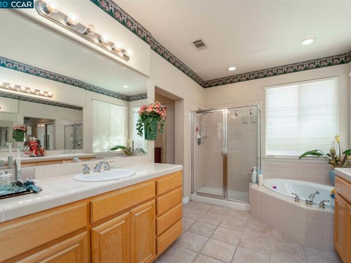 5342 Crystyl Ranch Dr, Concord, CA | Crystal Ranch. Photo 21 of 34