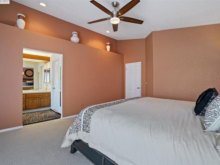 5400 Edgeview Dr, Discovery Bay, CA | Discovery Bay Country Club. Photo 23 of 40