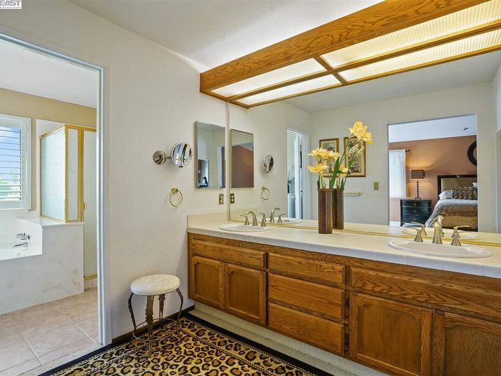 5400 Edgeview Dr, Discovery Bay, CA | Discovery Bay Country Club. Photo 26 of 40