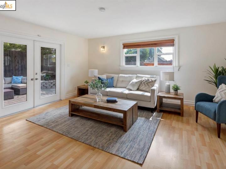5442 Brookdale Ave, Oakland, CA | Maxwell  Park. Photo 21 of 28