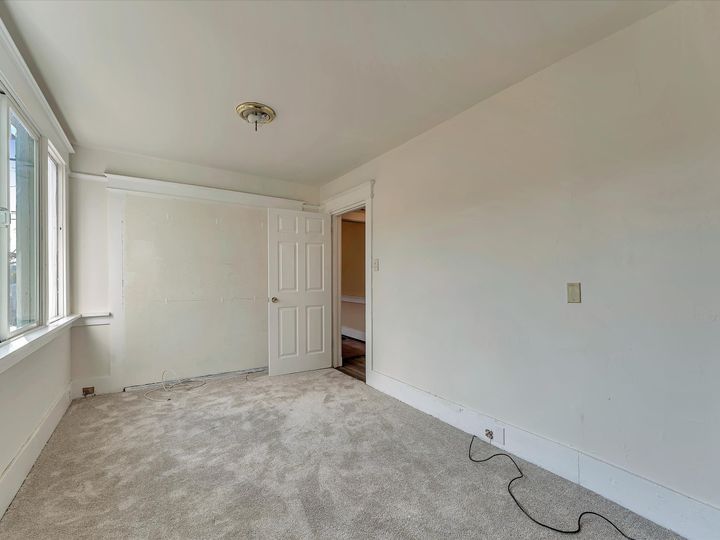 5444 Trask St, Oakland, CA | Maxwell Pk Area. Photo 27 of 40