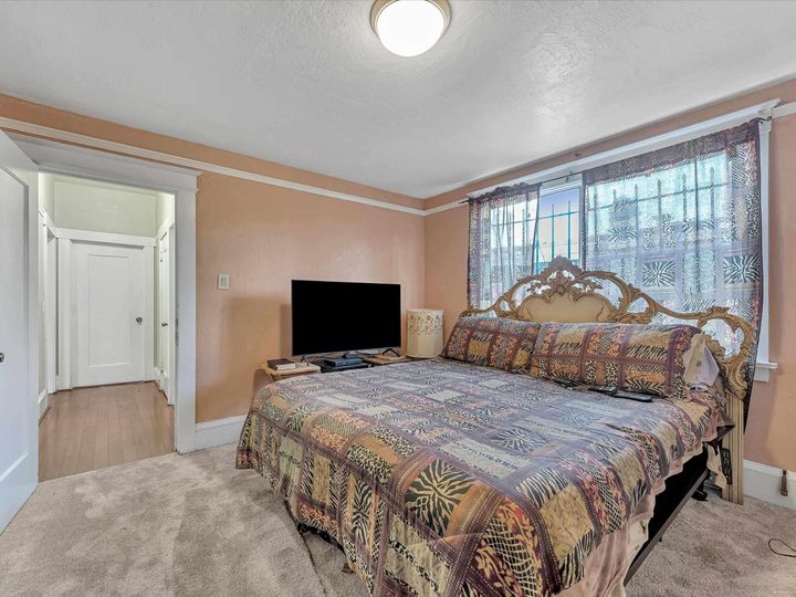 5444 Trask St, Oakland, CA | Maxwell Pk Area. Photo 31 of 40