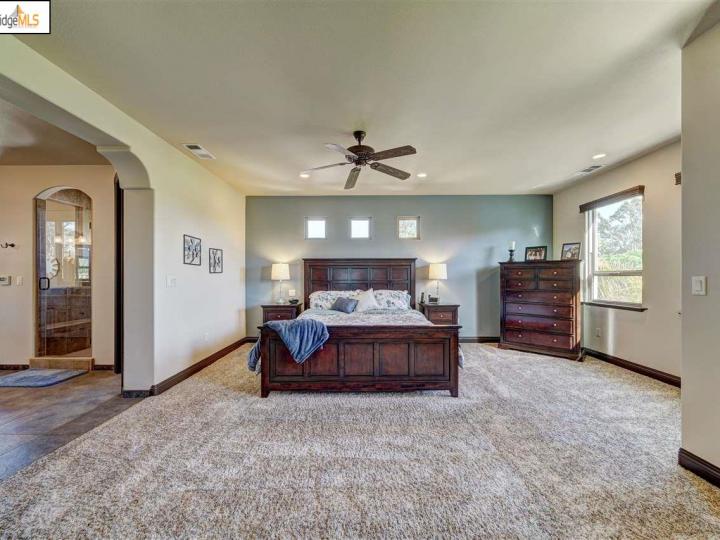 5560 Lanai Ct, Discovery Bay, CA | Discovery Bay Country Club. Photo 22 of 40
