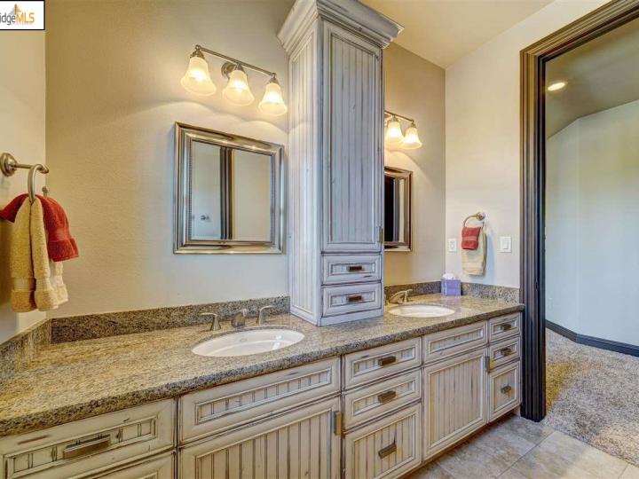 5560 Lanai Ct, Discovery Bay, CA | Discovery Bay Country Club. Photo 28 of 40