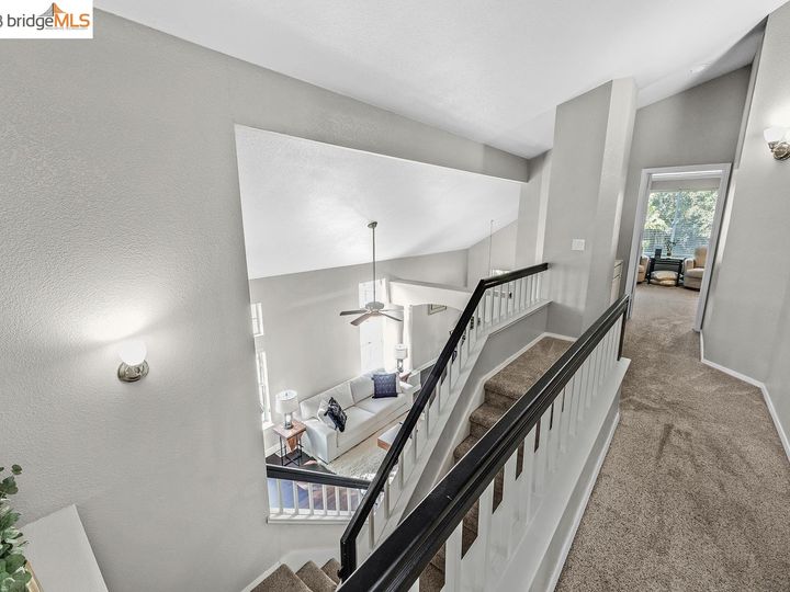 561 Rolling Oak Ct, Vacaville, CA | Brown Valley. Photo 19 of 32