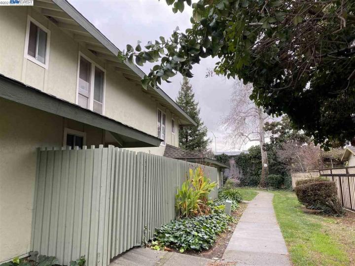 5745 Birch Ter, Fremont, CA, 94538 Townhouse. Photo 1 of 19