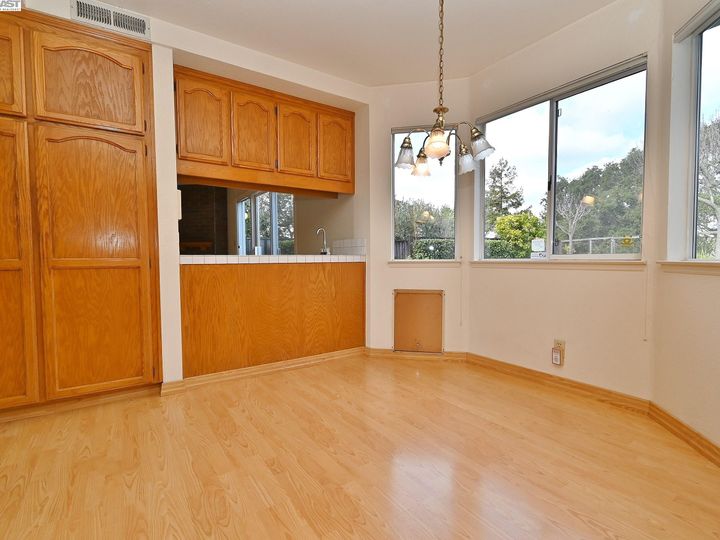 6012 Mount Olympus Dr, Castro Valley, CA | Palomares Hills. Photo 13 of 60
