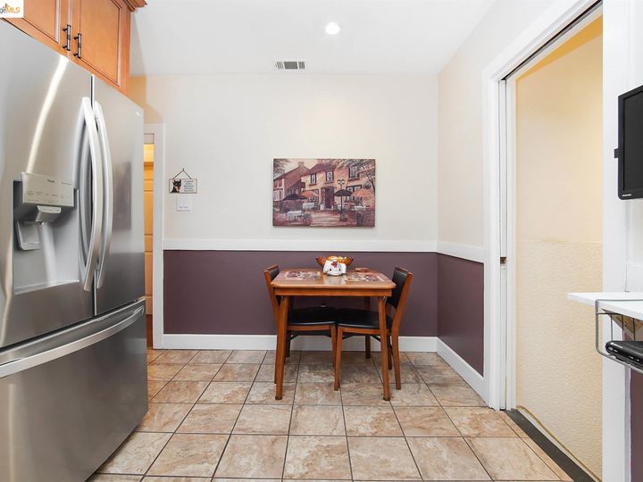 607 55th St, Oakland, CA | North Oakland. Photo 12 of 35