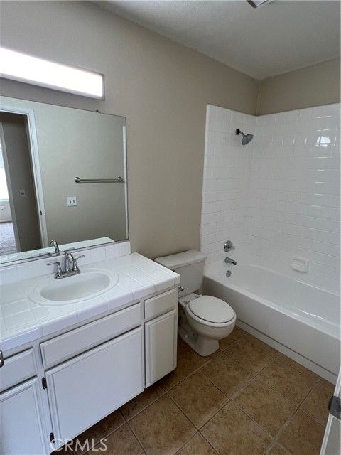 6105 Cancun Ct, Bakersfield, CA | . Photo 26 of 34