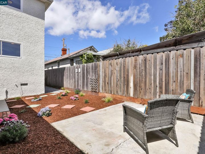 618 38th St, Richmond, CA | North And East. Photo 21 of 24