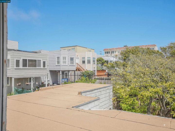 618 42nd Ave, San Francisco, CA | Outer Richmond. Photo 30 of 45