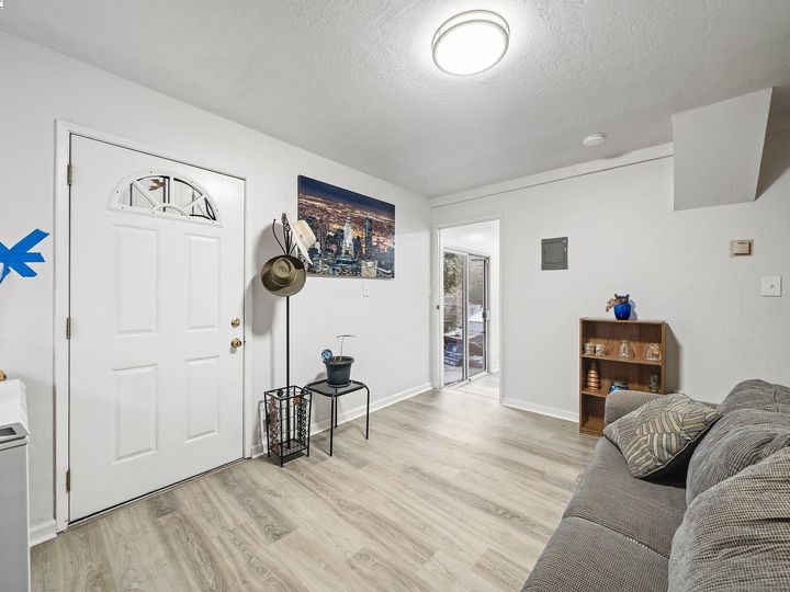 6182 Overdale, Oakland, CA | Millmont. Photo 20 of 28