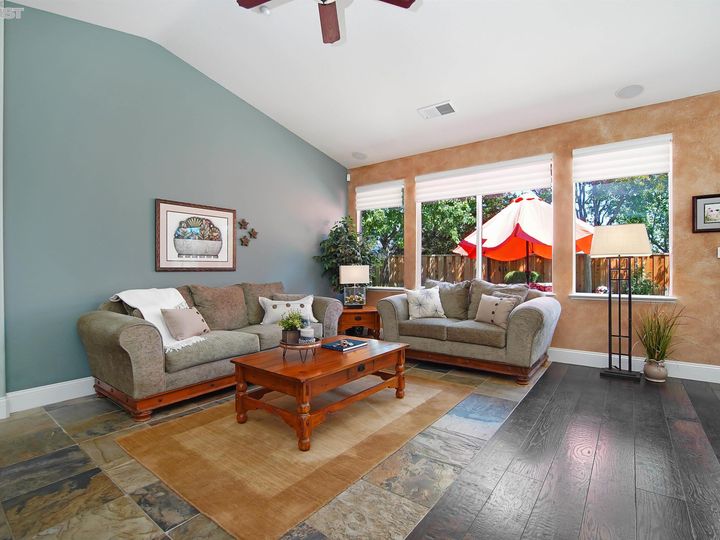 622 Turnhouse Ct, Brentwood, CA | Shadow Lakes. Photo 22 of 60