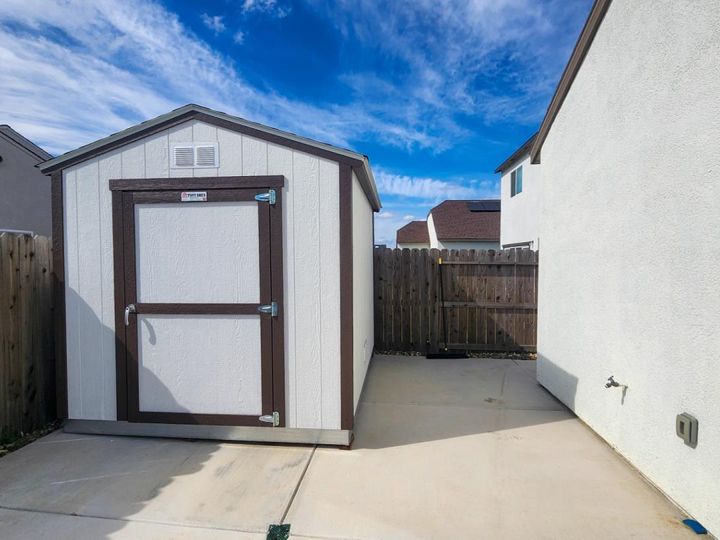 641 Mansfield Dr, Patterson, CA | . Photo 9 of 24