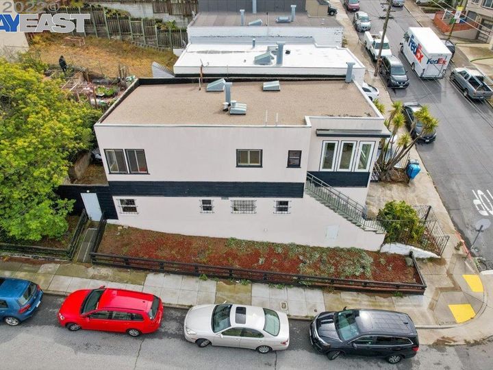 644 Sargent St, San Francisco, CA | Merced Heights. Photo 34 of 39