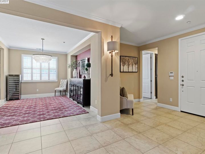 660 Big Bear Ct, Brentwood, CA | Brentwood. Photo 8 of 40