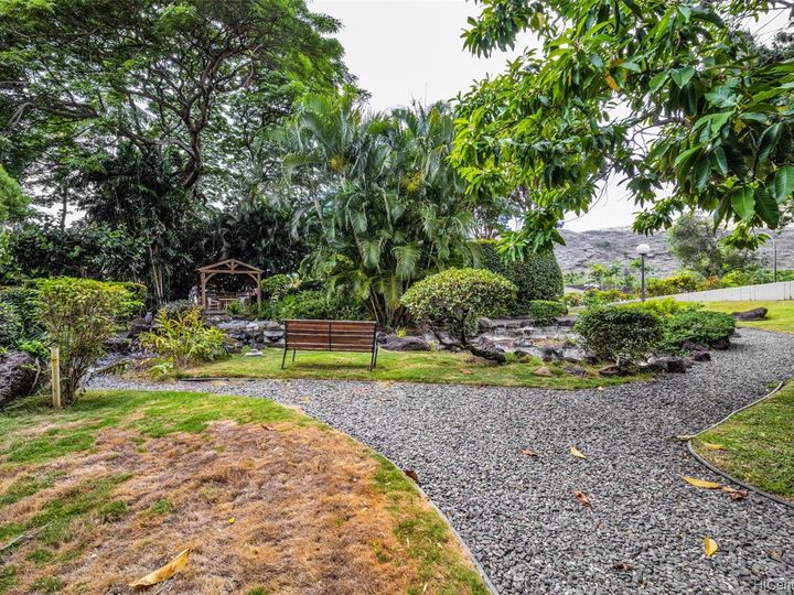 Naniwa Gardens condo #1002. Photo 13 of 16
