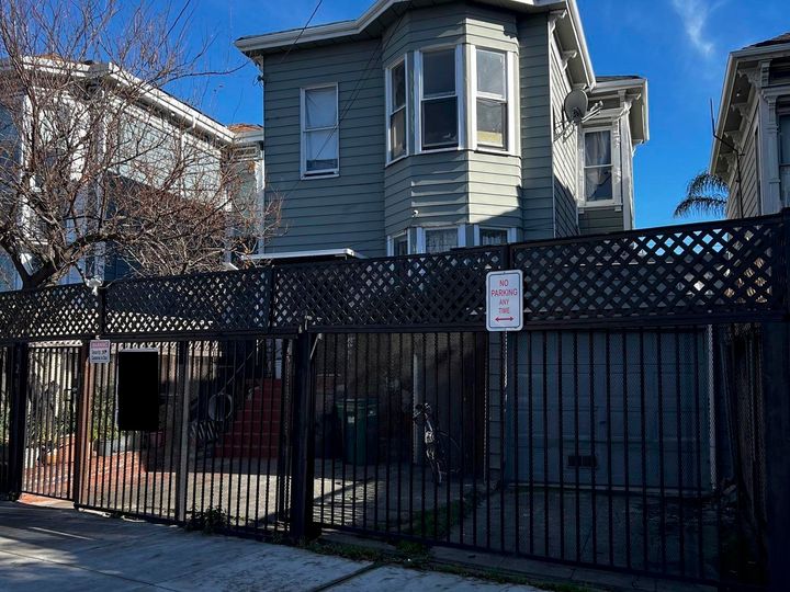 728 Peralta St, Oakland, CA | West Oakland. Photo 1 of 5
