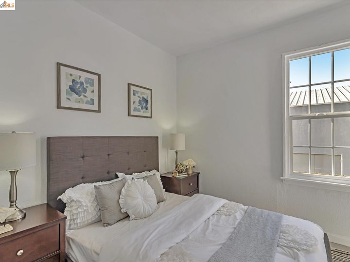820 22nd St, Oakland, CA | Oakland West. Photo 9 of 28