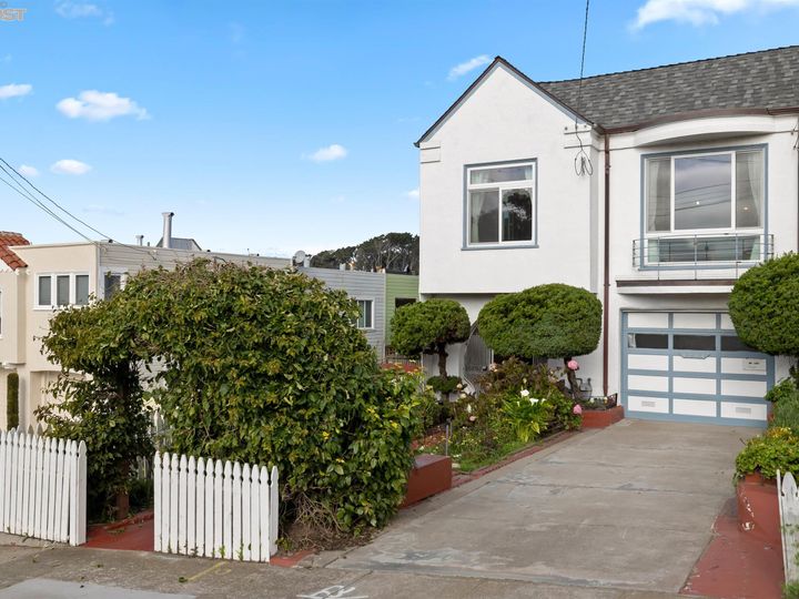 8234 Geary Blvd, San Francisco, CA | Outer Richmond. Photo 26 of 28