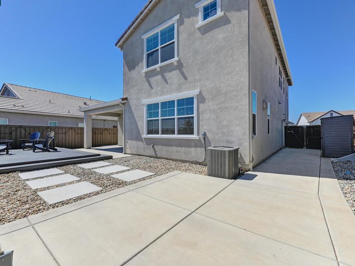 831 Clementine Dr, Rocklin, CA | . Photo 33 of 44