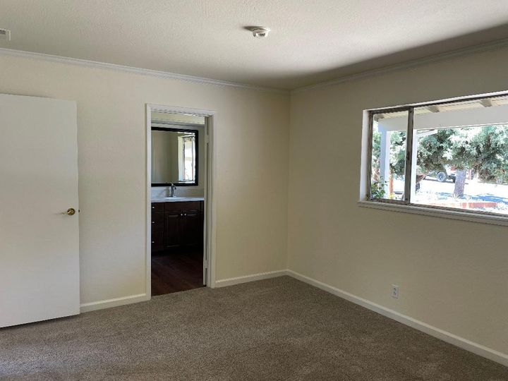910 Castle Hill Rd, Redwood City, CA | . Photo 23 of 26