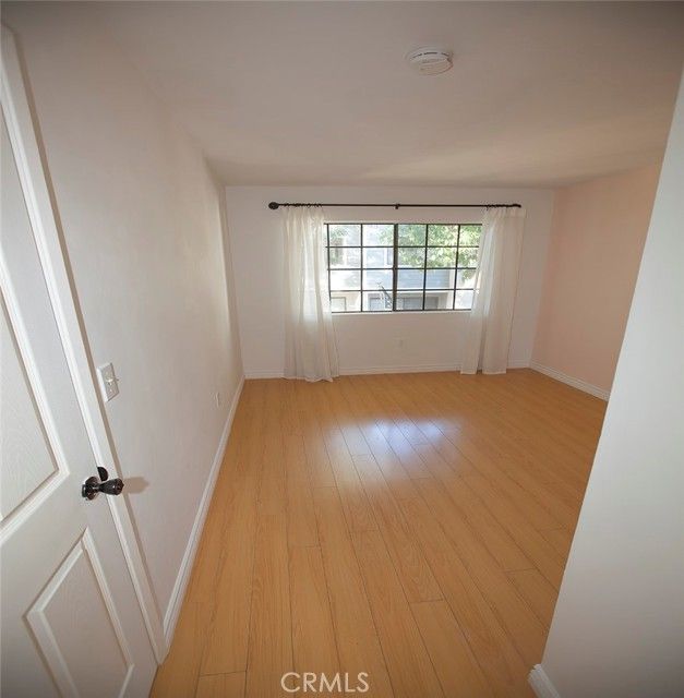 9140 Burnet Ave #22, North Hills (los Angeles), CA, 91343 Townhouse. Photo 17 of 37