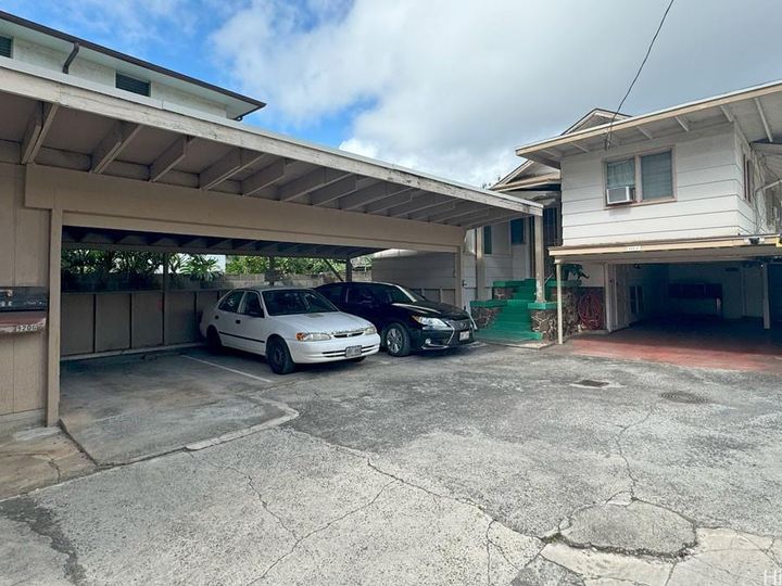 920 A Cedar St Honolulu HI Multi-family home. Photo 11 of 12