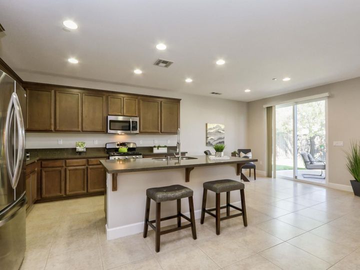 9534 Rodeo Dr, Gilroy, CA | . Photo 18 of 40