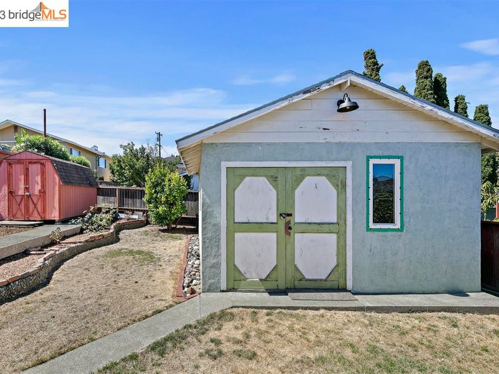 960 2nd Ave, Pinole, CA | Nob Hill. Photo 25 of 39