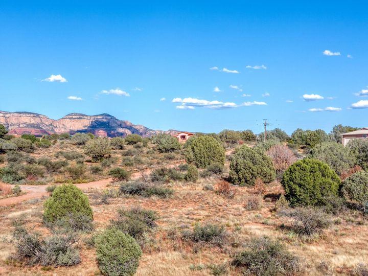 9630 N Sycamore Pass Rd, Sedona, AZ | 5 Acres Or More. Photo 12 of 14