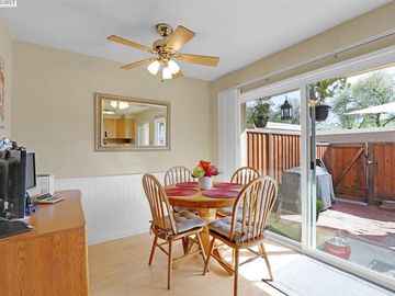 1017 Spring Valley Cmn, Livermore, CA, 94551 Townhouse. Photo 4 of 40