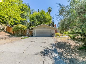 1099 Country Club Dr, Lafayette Manor, CA