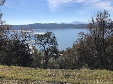 11725 Lakeview Dr, Clearlake Oaks, CA