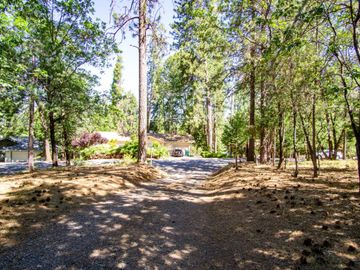 11810 Hanley Dr, Grass Valley, CA | . Photo 3 of 38