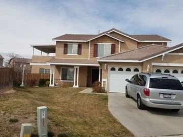 13847 Clydesdale Run Ln, Victorville, CA